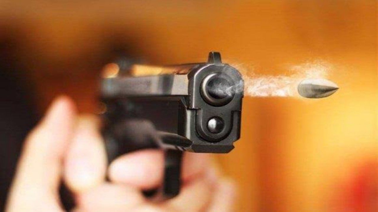 مصرع نجم كرة قدم شهير خلال مباراة بطلقات نارية .. لن تصدق من هو؟