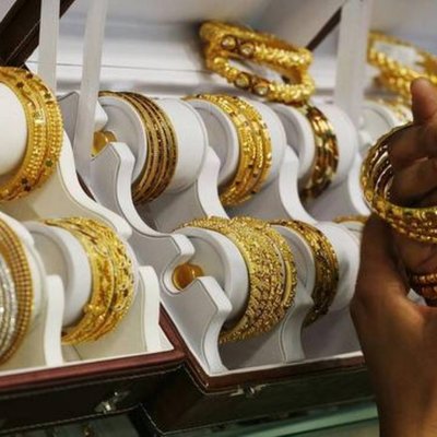 سعر الذهب اليوم الأحد 4 فبراير.. المعدن الأصفر يرجع للخلف