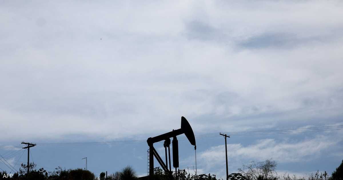 العالم اليوم - النفط يرتفع مع استمرار المخاوف من حدوث تصعيد بالشرق الأوسط
