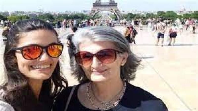 عزاء والدة تارا عماد اليوم في مسجد الشرطة بالشيخ زايد