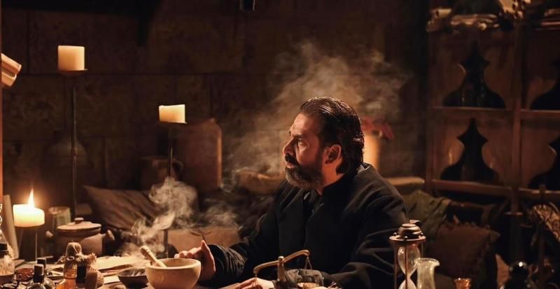 بالصور..كريم عبد العزيز ينشر اول صور من مسلسل ”الحشاشين”