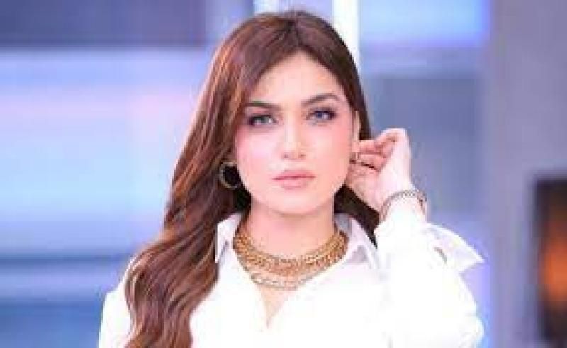 ياسمين عز تتصدر تريند مواقع التواصل الاجتماعي بعد تداول شائعات زواجها