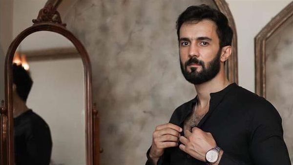 خاص| حسني شتا: أشارك في رمضان 2024 بـ 3 مسلسلات درامية.. وهذه الأعمال تطلبت مني جهدًا بدنيًا وذهنيًا
