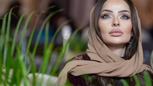 زين كرزون تخطف الأنظار بإطلالة ساحرة