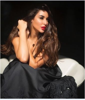 بالأسود المسجم .. ياسمين صبري تتألق في ظهور جديدة لها