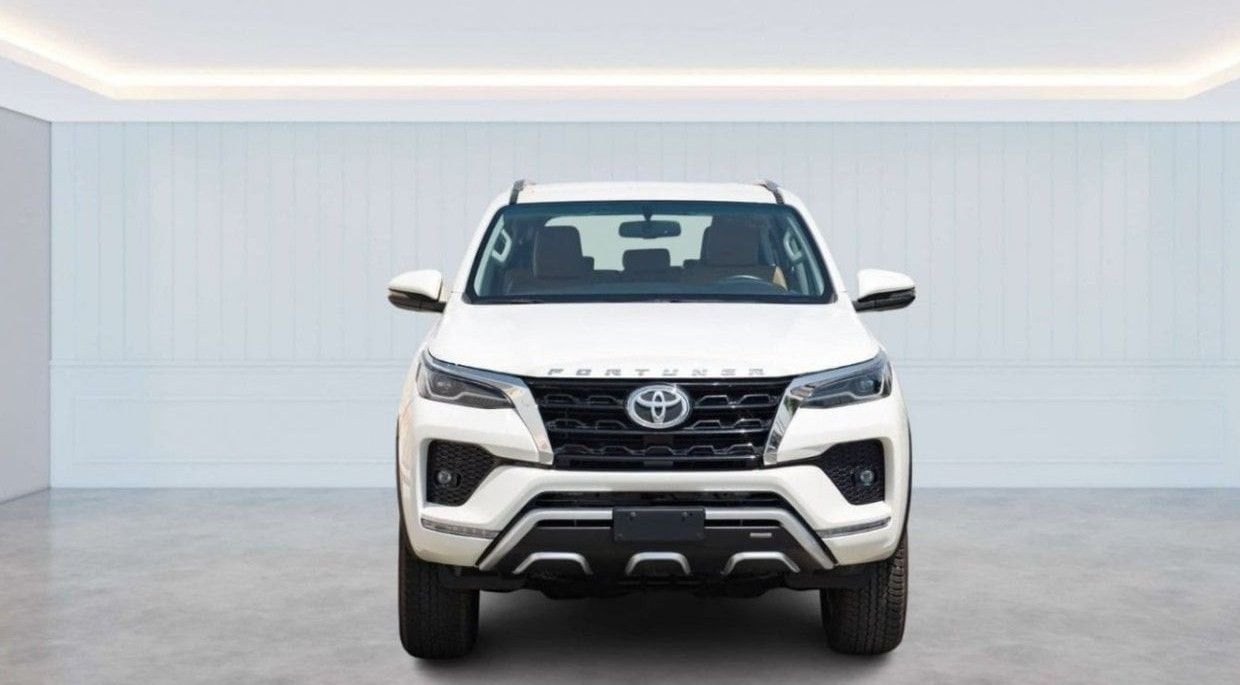 بسعر التراب ولأول مرة ..اتفرج أفخم سيارة طرق وعرة تويوتا فورتشنر 2024 في السعودية .. اشتري بديلة تويوتا لاندكروزر برادو