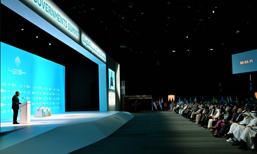 رئيس الوزراء: أكثر من 1000 شركة خاصة تشارك في مشروعات وطنية…