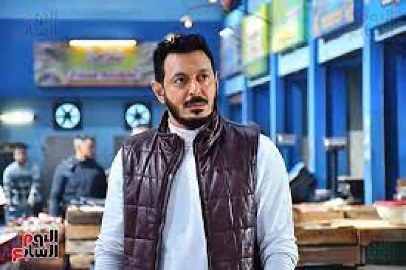 نرصد تفاصيل مسلسل ”المعلم” لـ مصطفي شعبان