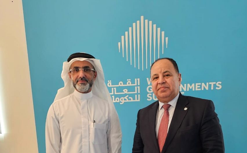 وزير المالية يناقش مع رئيس صندوق النقد العربي سبل تعزيز…