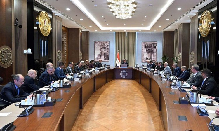 رئيس الوزراء: خطة عمل ببرامج زمنية واضحة لتوطين صناعة…