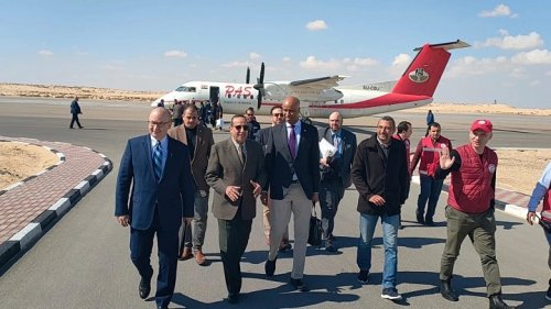 زيارات أمريكية كندية لمعبر رفح