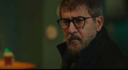 عابد فهد يشوق الجمهور لمسلسل نقطة انتهى