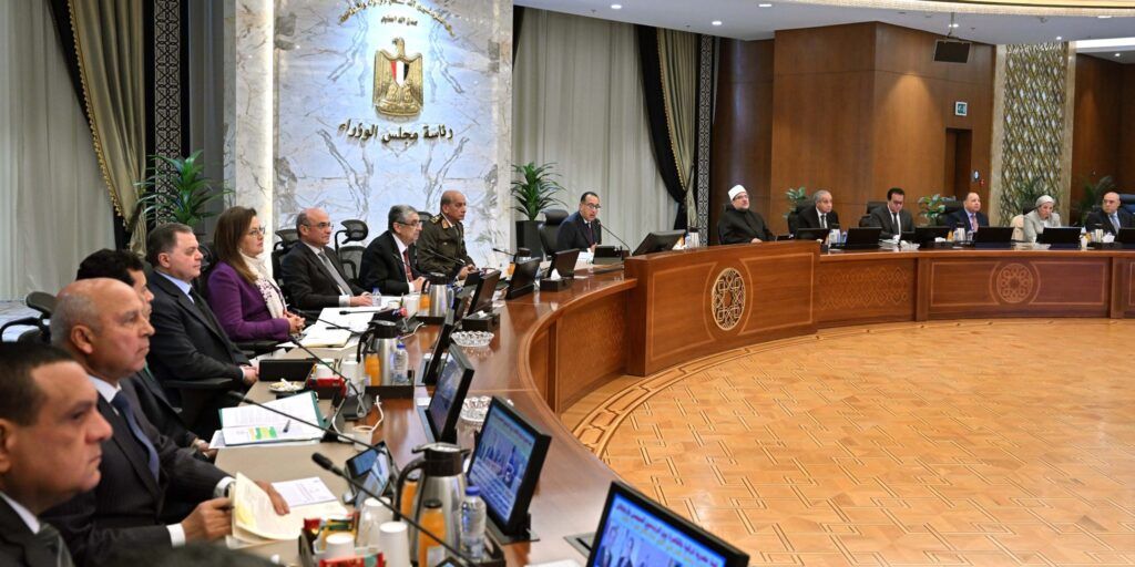 عاجل.. إكسترا نيوز: بيان مهم من مجلس الوزراء بعد قليل