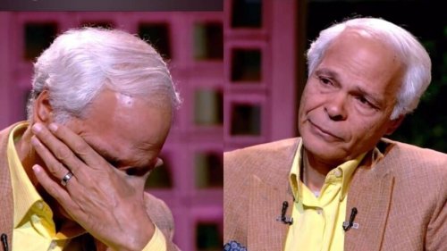 الفنان محمود عامر يبكي على الهواء بعد أيام من زواجه