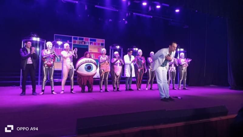 بدء عرض مسرحية ”سر حياتي” ضمن مشروع وزارة الثقافة لمسرحة المناهج على...