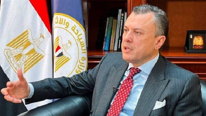 أحمد عيسى: نستهدف الوصول بنصيب مصر من السياحة العالمية إلى…