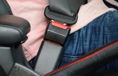 رسمياً: المرور يعلن زيادة قيمة مخالفة عدم ربط الحزام للسائق أو الراكب وهذه قيمة المخالفة الجديدة