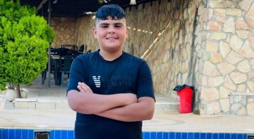 تُرك لينزف .. استشهاد طفل فلسطيني برصاص الاحتلال في الجلزون