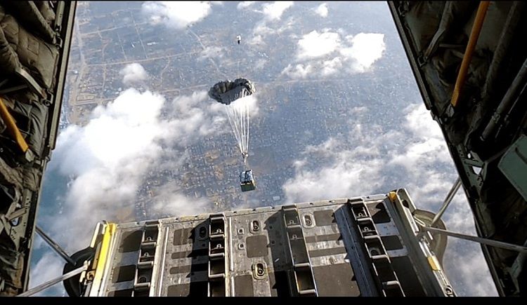 مصر والإمارات تواصلان الإسقاط الجوي لأطنان من المساعدات…