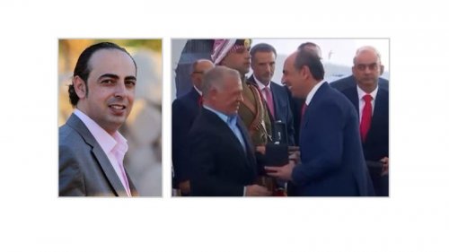 الملك يُنعم على الفنان أنس القرالة بميدالية اليوبيل الفضي