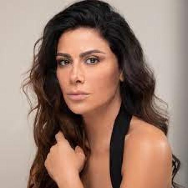 صبا مبارك: شغف الجمهور بمسلسل ”بين السطور” لفت انتباهى