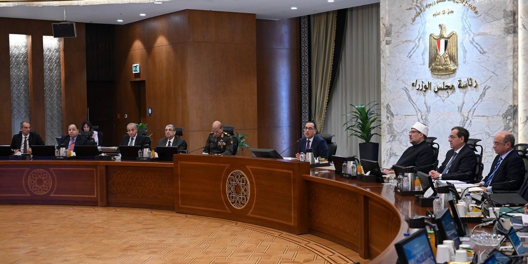 الحكومة توافق على استيراد مليون طن سكر