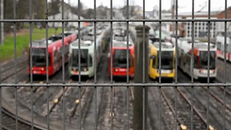 السكك الحديدية والمطارات في ألمانيا تشهد موجة إضرابات جديدة