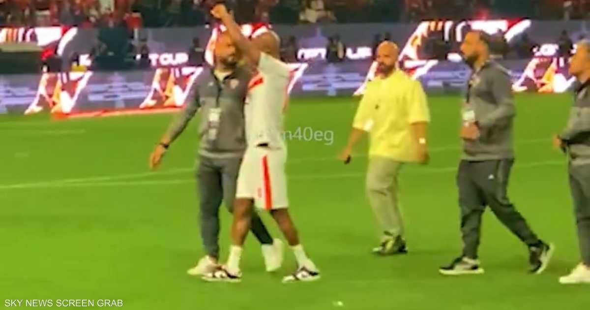 العالم اليوم - بعد فوز الأهلي.. فيديو يرصد "واقعة شيكابالا" المثيرة للجدل