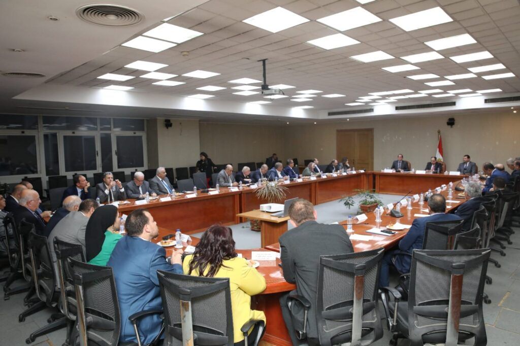 وزير المالية: توجيه 50% من إيرادات برنامج الطروحات لخفض…