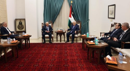 عباس يقبل استقالة رئيس مجلس القضاء الأعلى