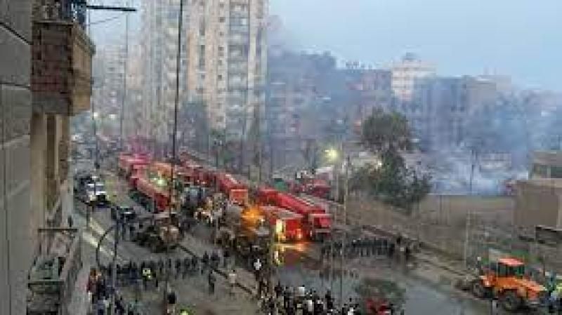 نستعرض بعض الصور التى ترصد عمليات تبريد حريق “ستوديو الأهرام”