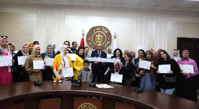 وزير العمل: ”الأمم المتحدة” أشادت بالتعاون مع ”الوزارة” في تمكين نساء وفتيات...