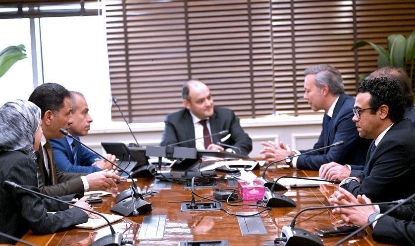 وزير التجارة يبحث مع وفد بي إس إتش الألمانية سبل تعزيز…