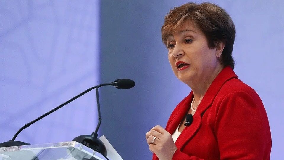 مديرة صندوق النقد تحذر من تزايد الضغوطات على البنوك المركزية…