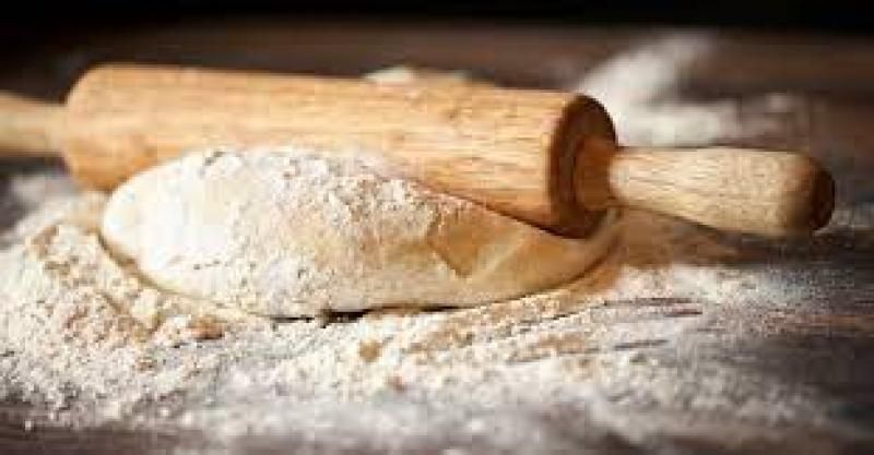 خالد النبوي خايف من فوز ابنه وبيعه للمنزل بالحلقة 13 من ”إمبراطورية...