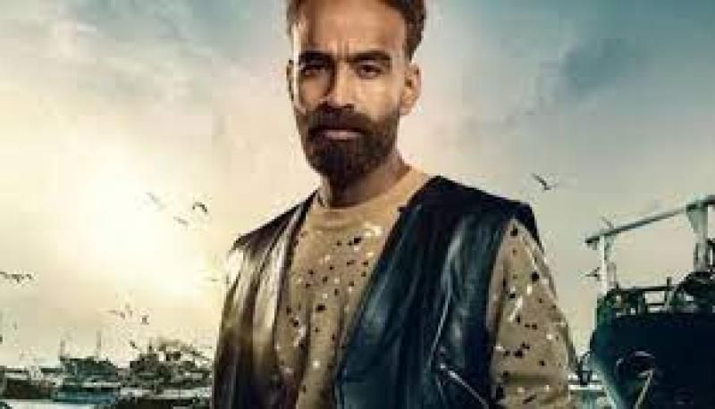 محمود الليثي يبكي بسبب ضياع سيارة السمك بالحلقة 13 من مسلسل” المعلم”