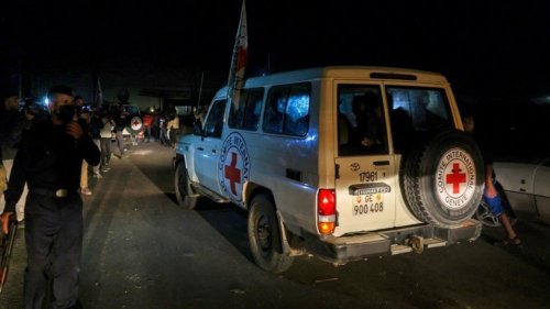 وفد إسرائيلي للقاهرة لبحث صفقة التبادل