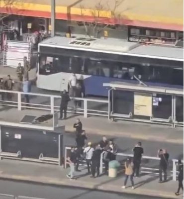 إصابة جنديين إسرائيليين بعملية طعن واستشهاد المنفذ