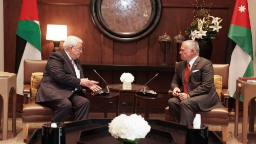 عباس يؤكد رفض فلسطين لأي محاولة للمساس بأمن الأردن واستقراره