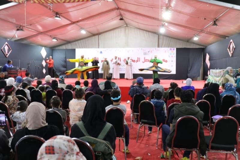 ”شاعرات العامية” و”أحوال السلف الصالح” في في سادس أيام معرض فيصل...