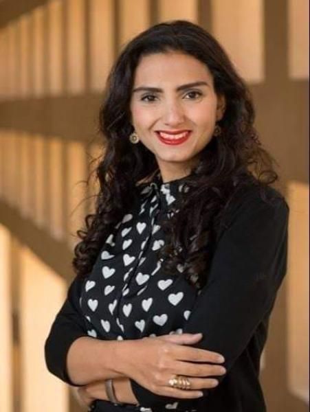 القومي للمرأة يهنىء الكاتبة الروائية ريم بسيونى لفوزها بجائزة الشيخ زايد للآداب...