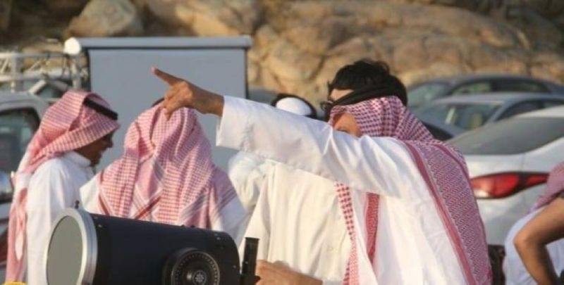 بيان من المحكمة العليا بشأن تحري رؤية هلال شهر شوال..تابع التفاصيل