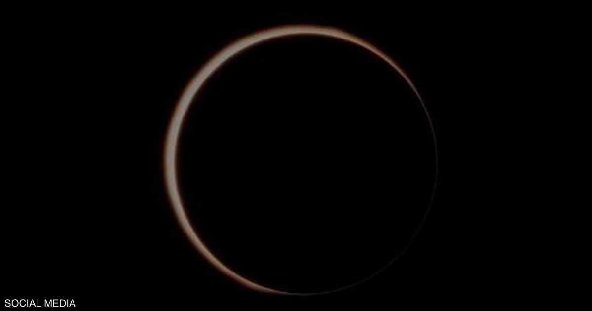 العالم اليوم - هتافات في المكسيك عند مرور القمر أمام الشمس