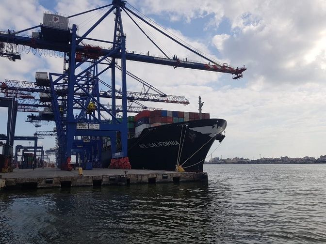 ميزان المدفوعات.. 20.7% زيادة بإيرادات قناة السويس في النصف…