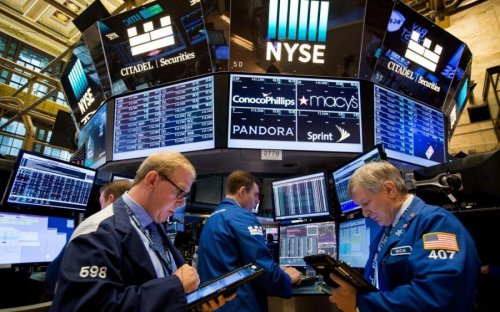 انخفاض مؤشرات الأسهم الأميركية 600 نقطة