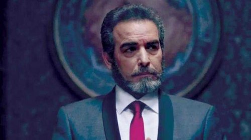 أحمد عبدالعزيز يعتذر لشاب من ذوي الهمم