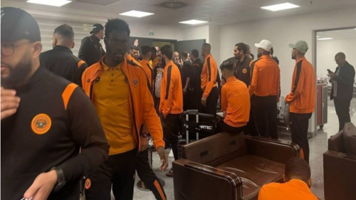 تطورات جديدة في أزمة الفريق المغربي في الجزائر