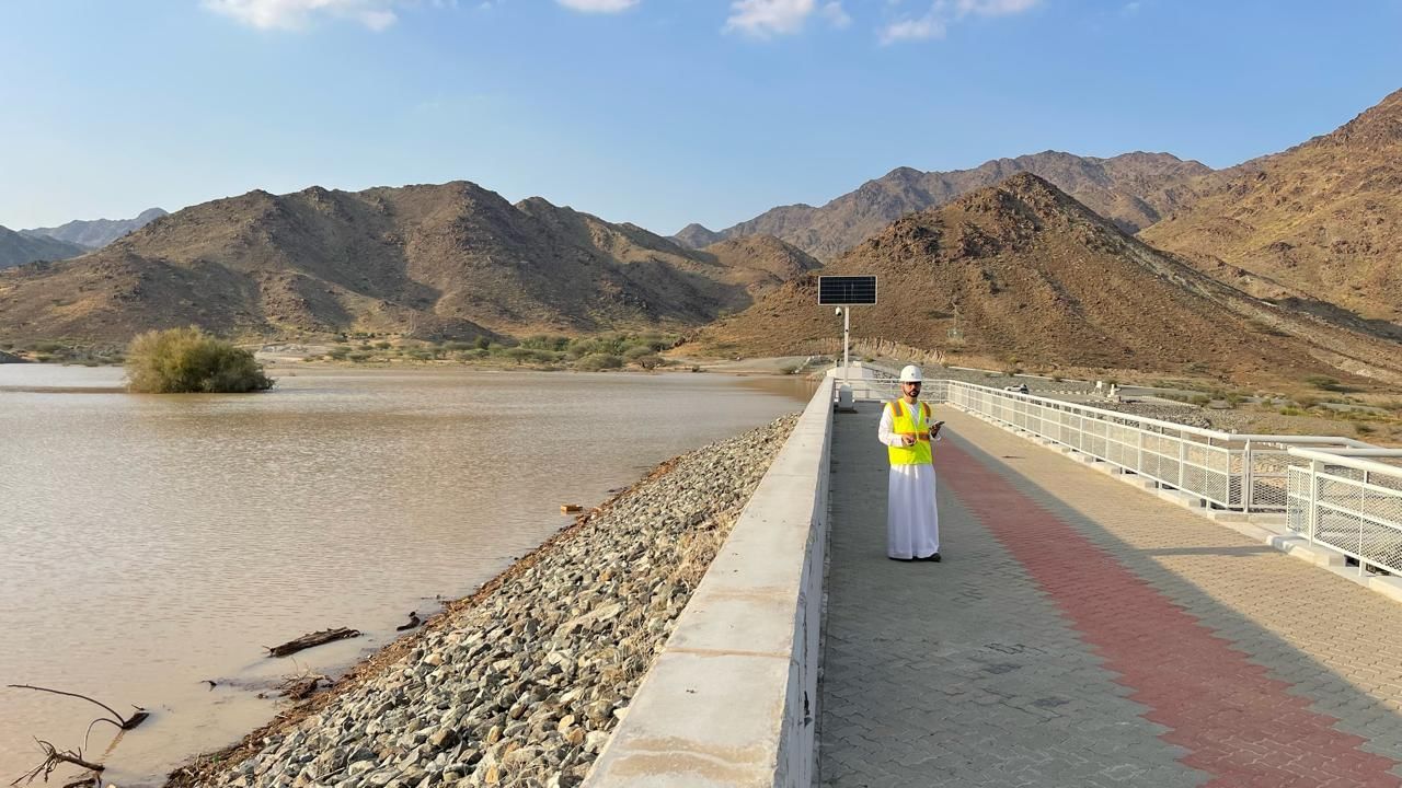 “الطاقة والبنية والتحتية “: الإمارات أثبتت كفاءة وتميز افي تعاملها مع الحالة الجوية غير المسبوقة