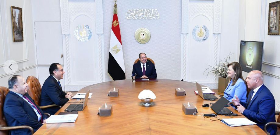الرئيس السيسي يوجه بسرعة الانتهاء من إنشاء وتطوير الموانئ…