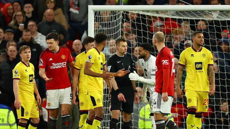 ملخص أخبار الرياضة اليوم.. إيقاف قيد الزمالك وبقاء تشافي مع برشلونة وحلم ليفربول يتبخر